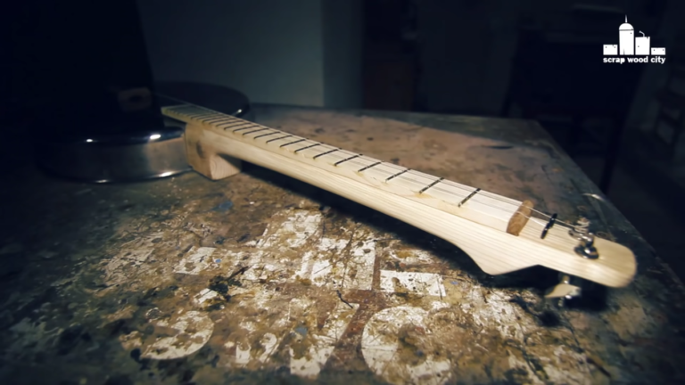 Manche Gitarren aus Müll sehen wunderschön aus!