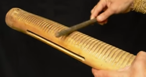 Die Reco Reco ist ein brasilianisches Reibe-Instrument.