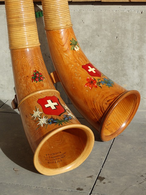 Alphorn Instrument Becherring